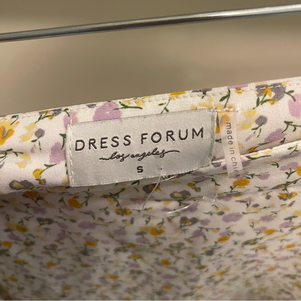 Urban Outfitters White Floral Skirt - Picture 7 of 8